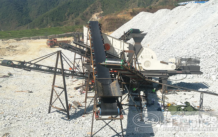 輪胎重錘式破碎機破碎石灰石現場 輪胎重錘式破碎機破碎石灰石現場